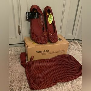 Vibram five finger mesh ballet flats 39 euro